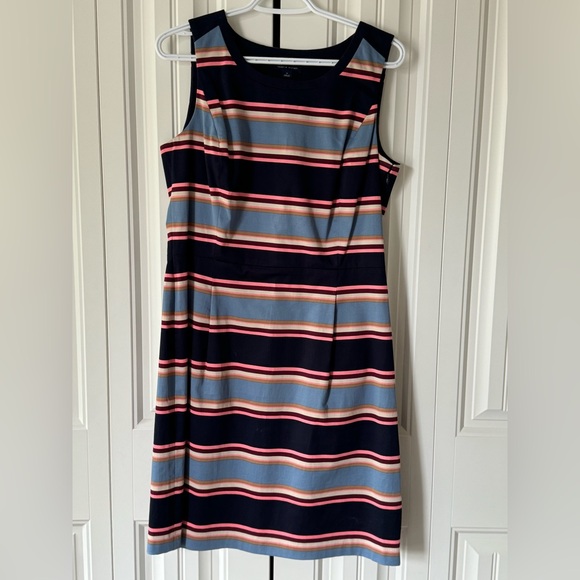 Tommy Hilfiger- Dress - Picture 1 of 6